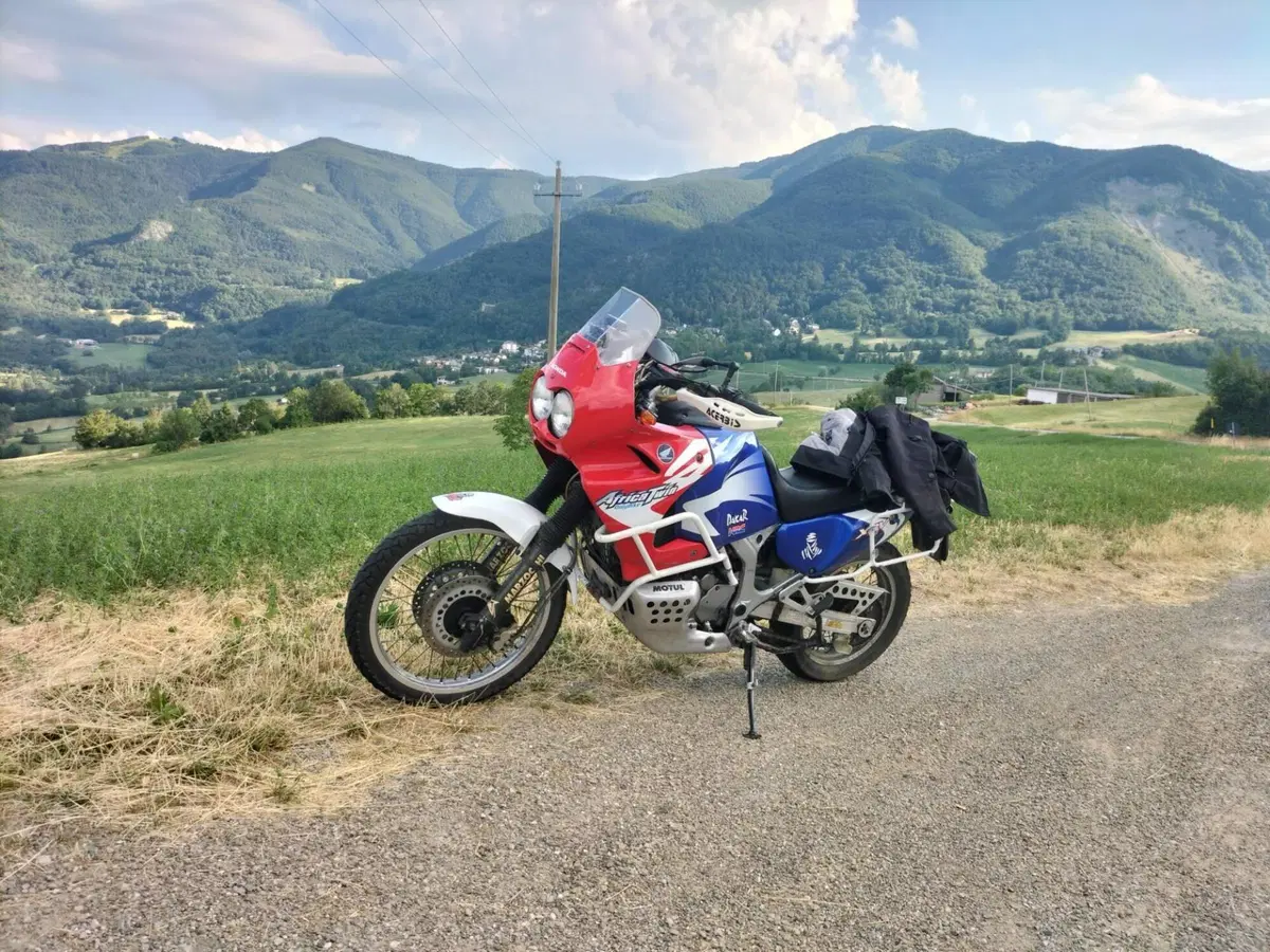 Honda Africa Twin XRV 750 (1996 - 02) (8)