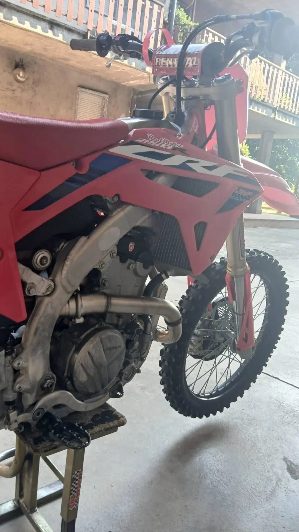 Honda CRF 250R (2024) (2)