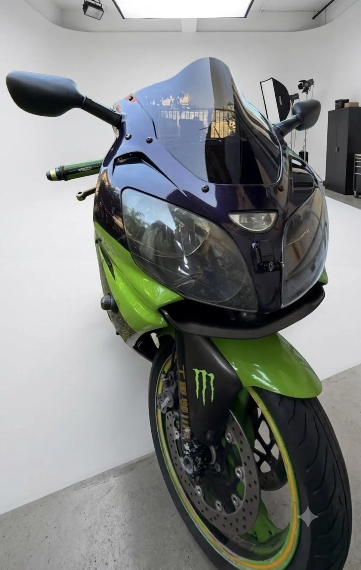 Kawasaki Ninja 900 ZX-9R (1998 - 01) (4)