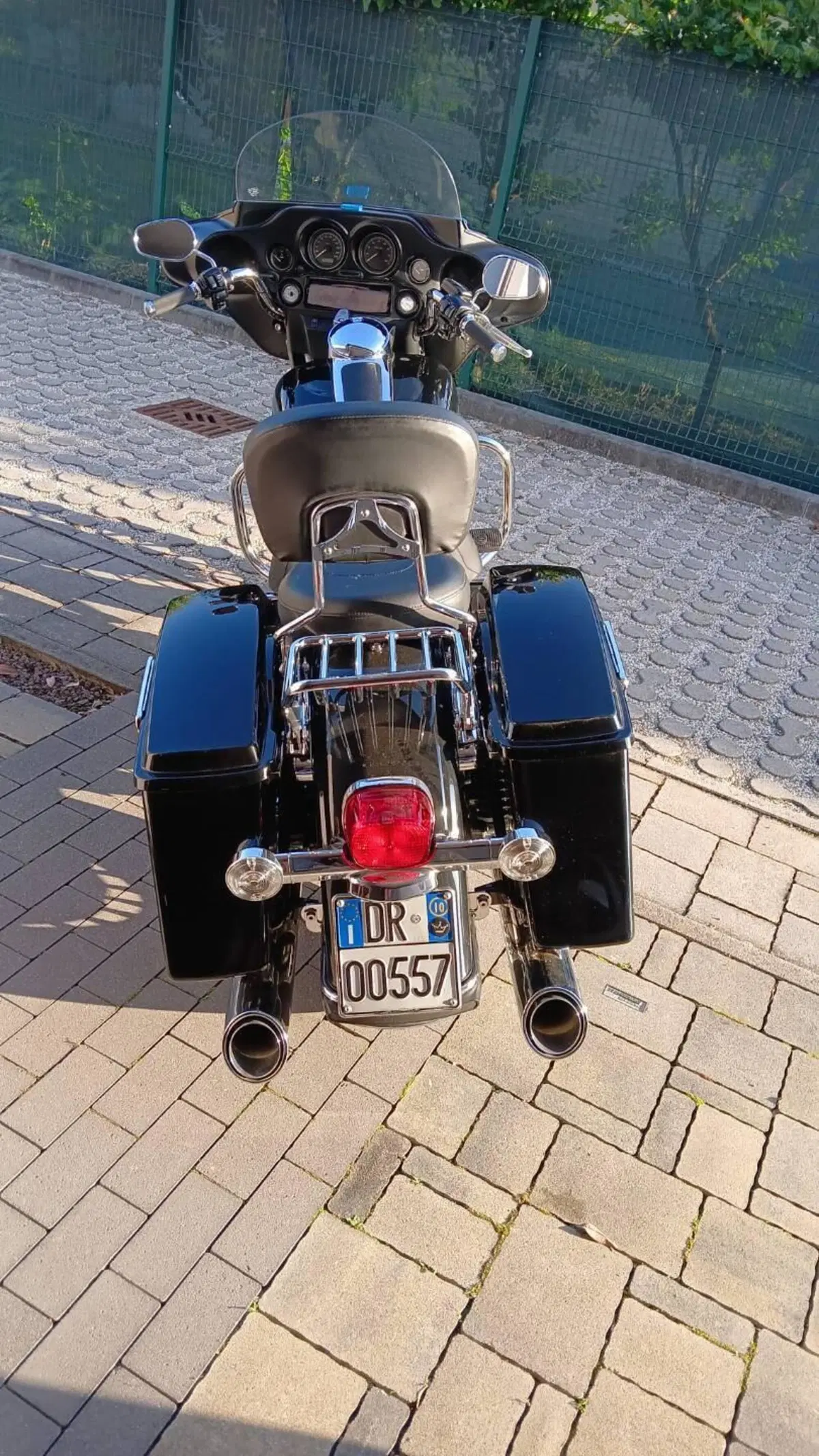 Harley-Davidson 1584 Electra Glide Standard (2008 - 10) - FLHT (3)