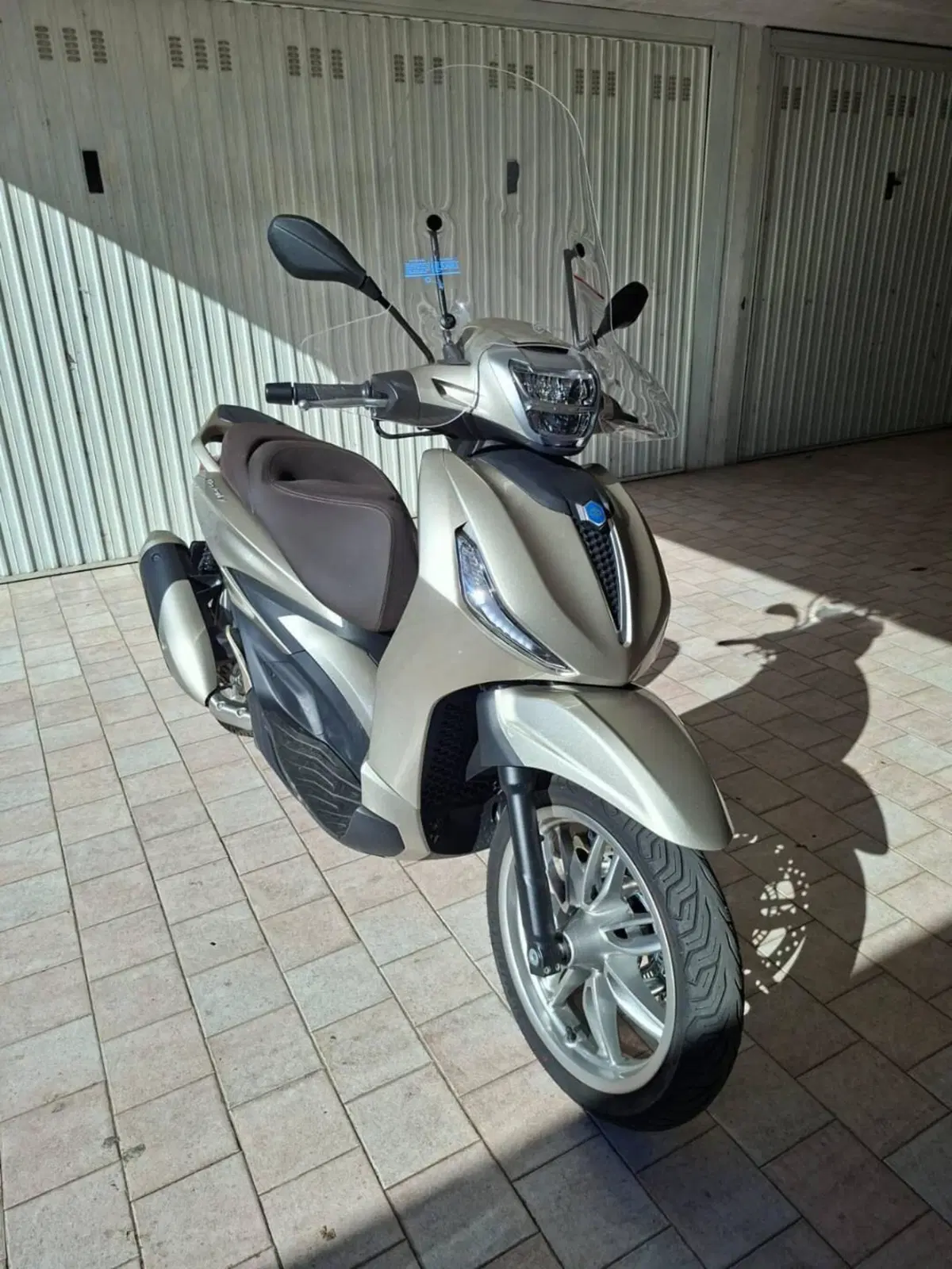 Piaggio Beverly 300 ABS-ASR (2021 - 25)