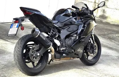 Kawasaki Ninja ZX-4R (2024 - 26) usata