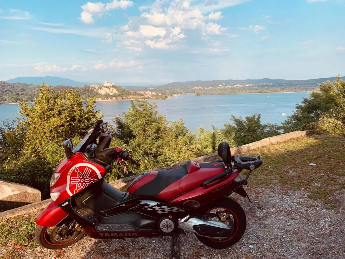 Yamaha T-Max 500 (2001 - 03) (3)