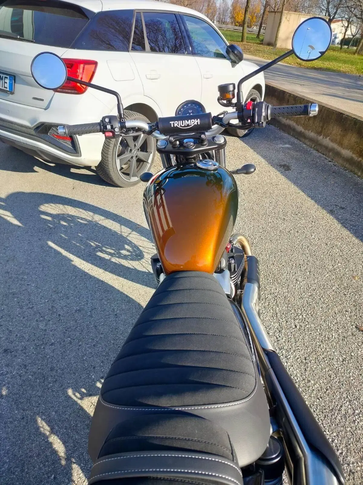 Triumph Scrambler 900 Stealth Edition (2024) (18)