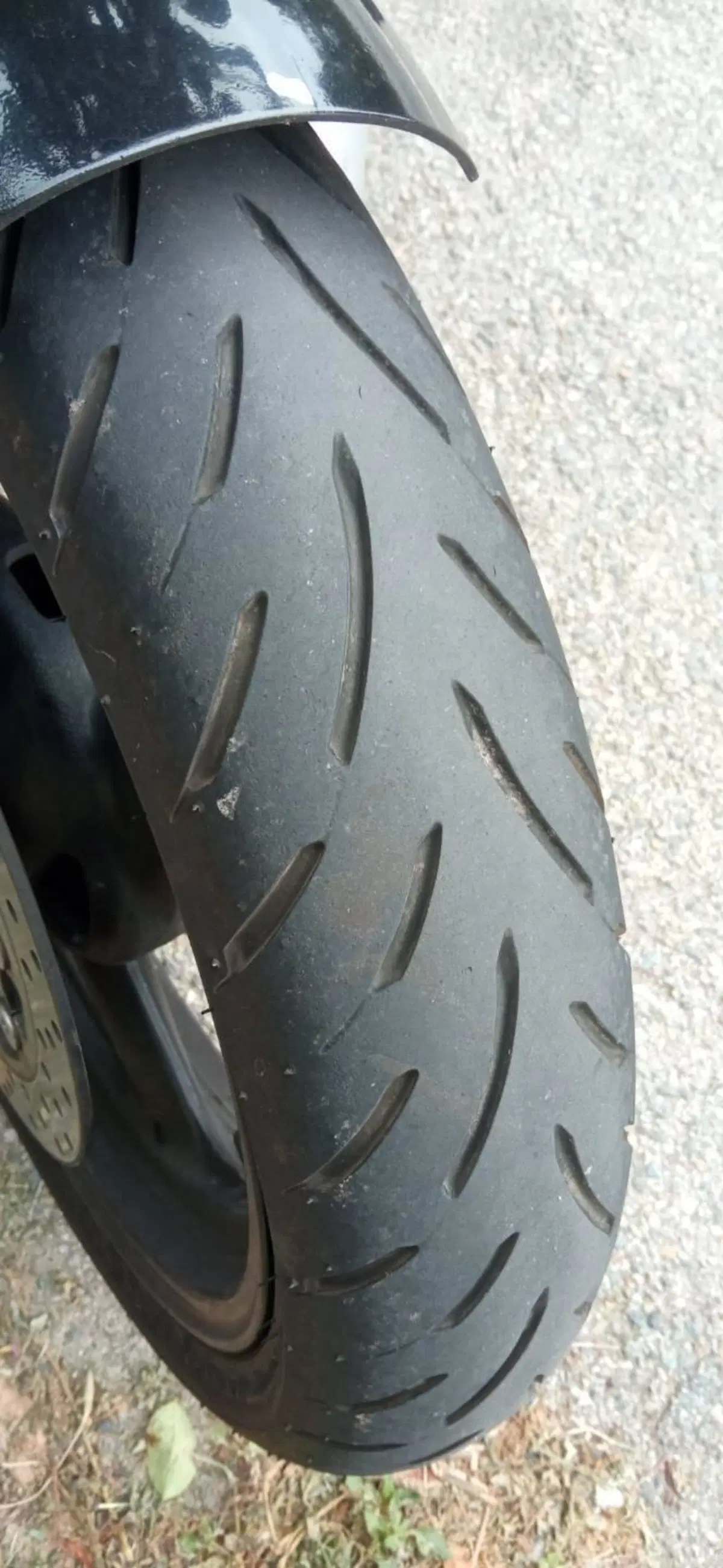 Yamaha FZS 600 Fazer (2002 - 03) (4)