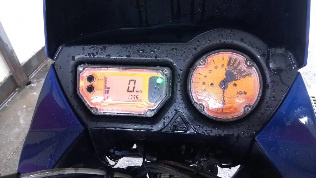 KTM 990 Adventure (2006 - 08) (8)