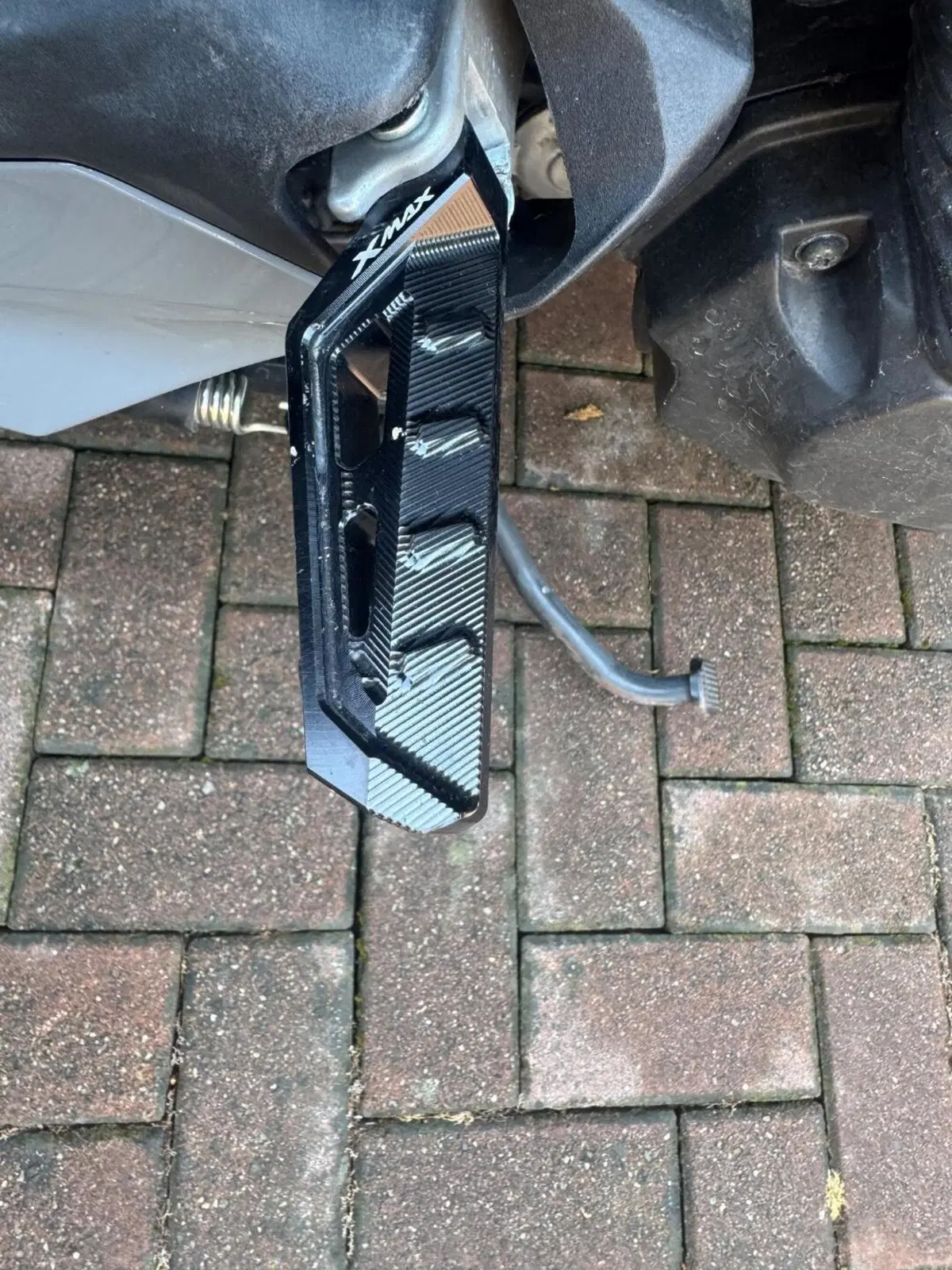 Yamaha X-Max 400 Tech Max (2020) (7)