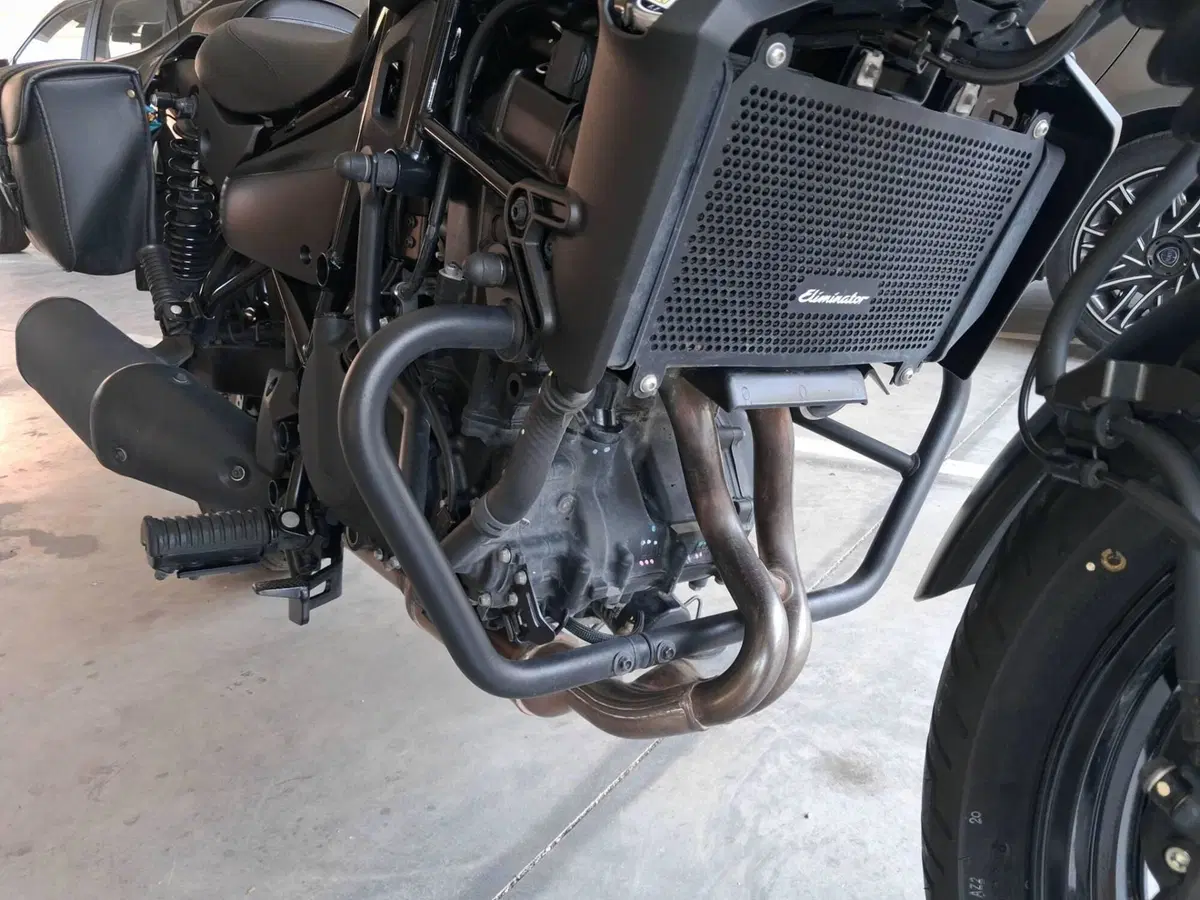 Kawasaki Eliminator 500 SE (2024 - 26) (15)