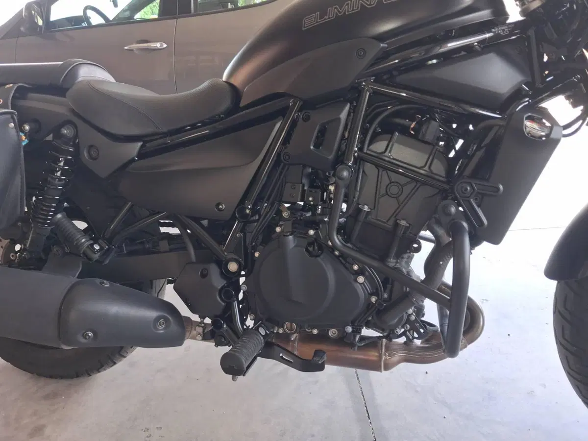 Kawasaki Eliminator 500 SE (2024 - 26) (20)