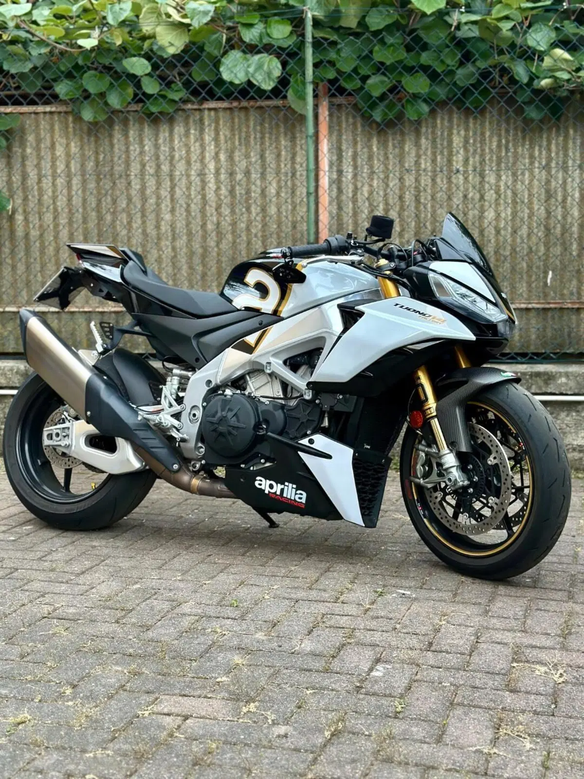 Aprilia Tuono V4 Factory (2021 - 24)