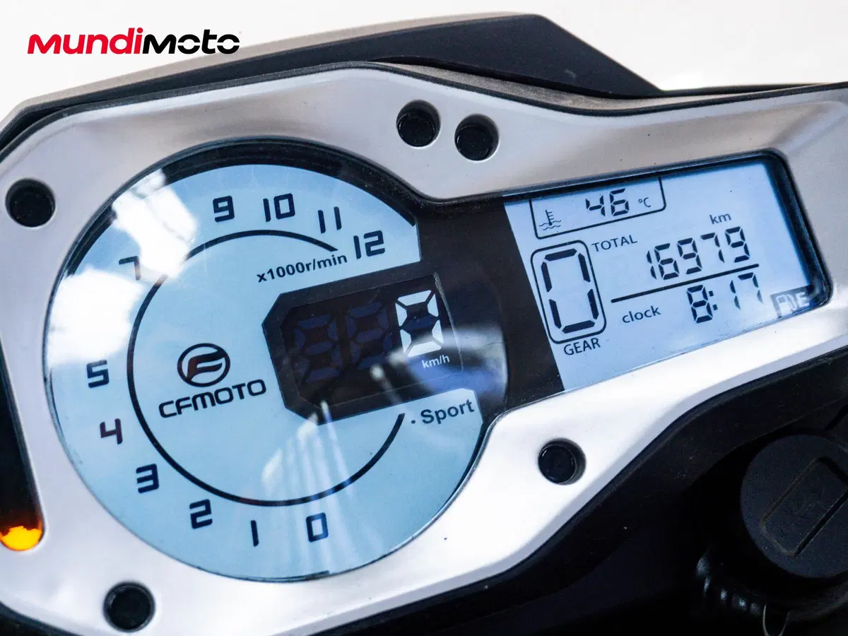 CFMOTO 650MT (2019 - 20) (12)