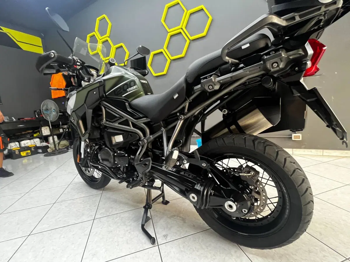 Triumph Tiger 1200 XCx (2018 - 20) (2)