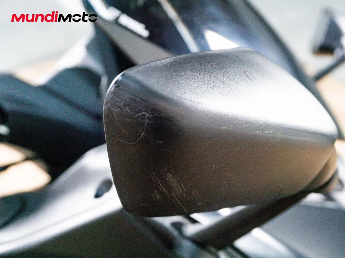 Yamaha T-Max 560 Tech Max (2020) (13)