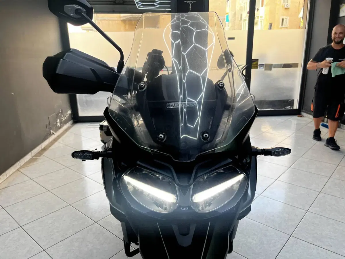 Triumph Tiger 1200 XCx (2018 - 20) (4)