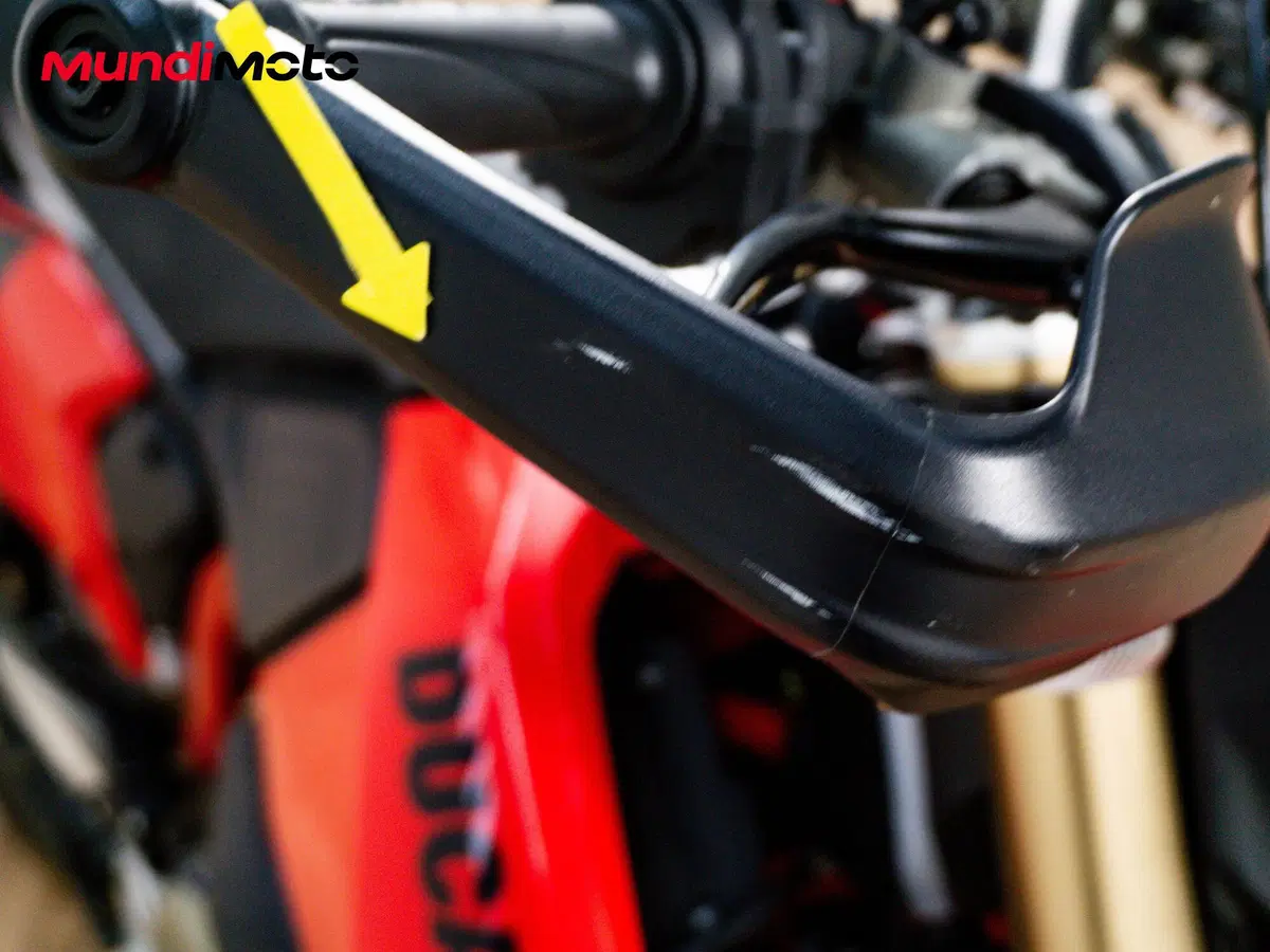 Ducati Hypermotard 698 Mono (2024 - 26) (14)