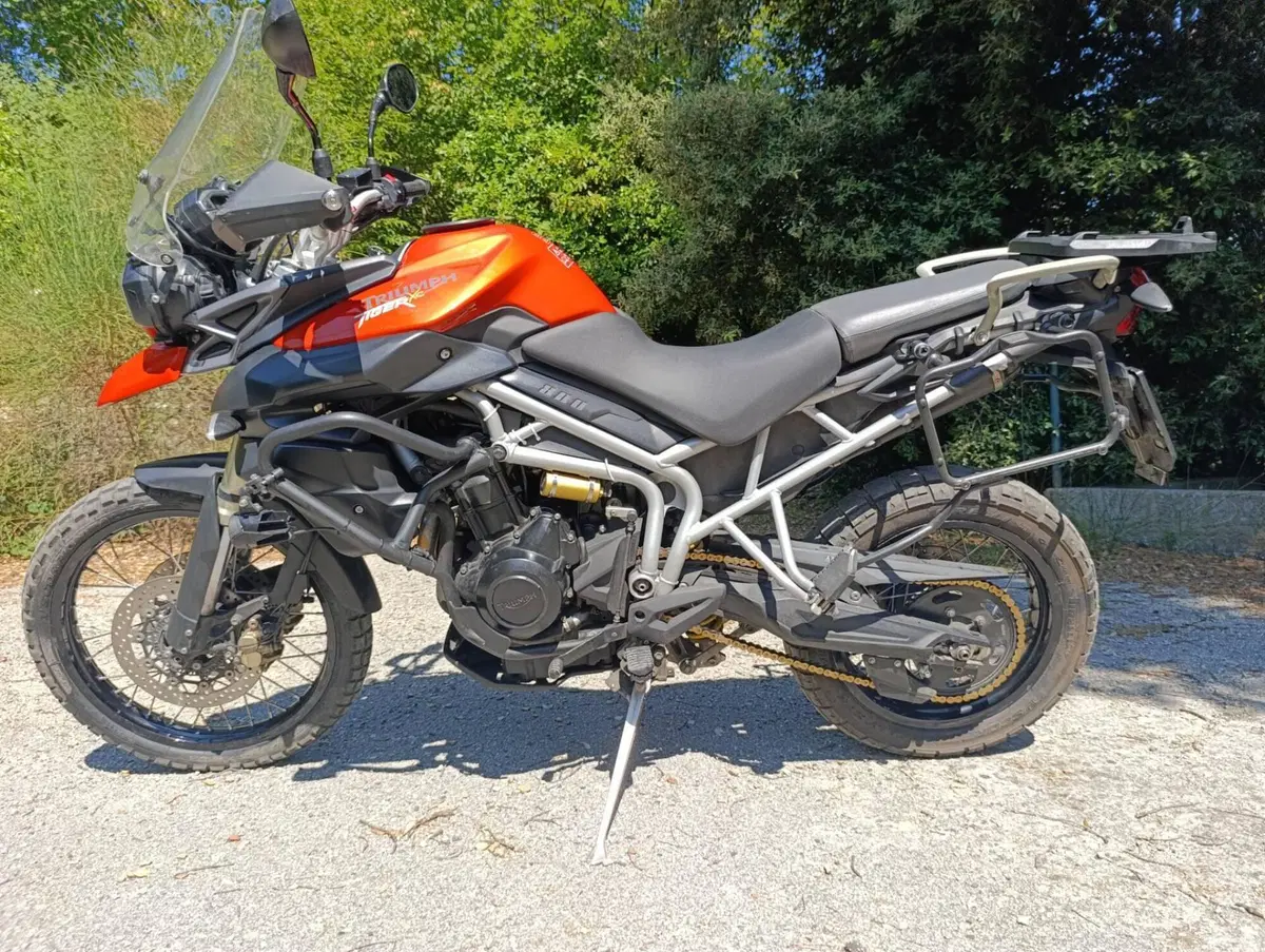 Triumph Tiger 800 XC ABS (2010 - 14) (2)