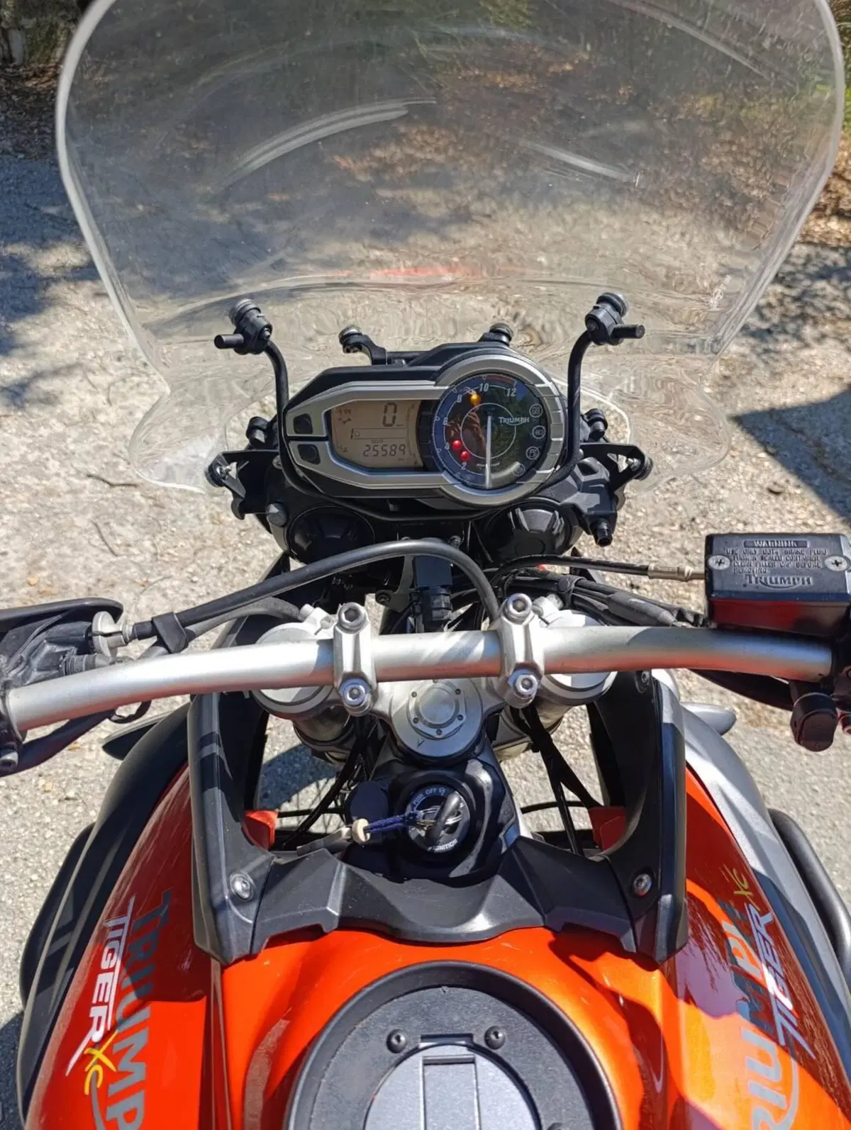 Triumph Tiger 800 XC ABS (2010 - 14) (4)