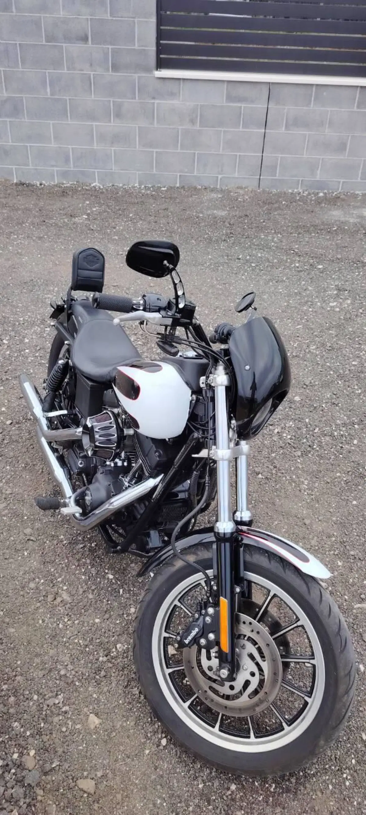 Harley-Davidson 1450 Super Glide T-Sport (2001 - 03) - FXDXT (2)
