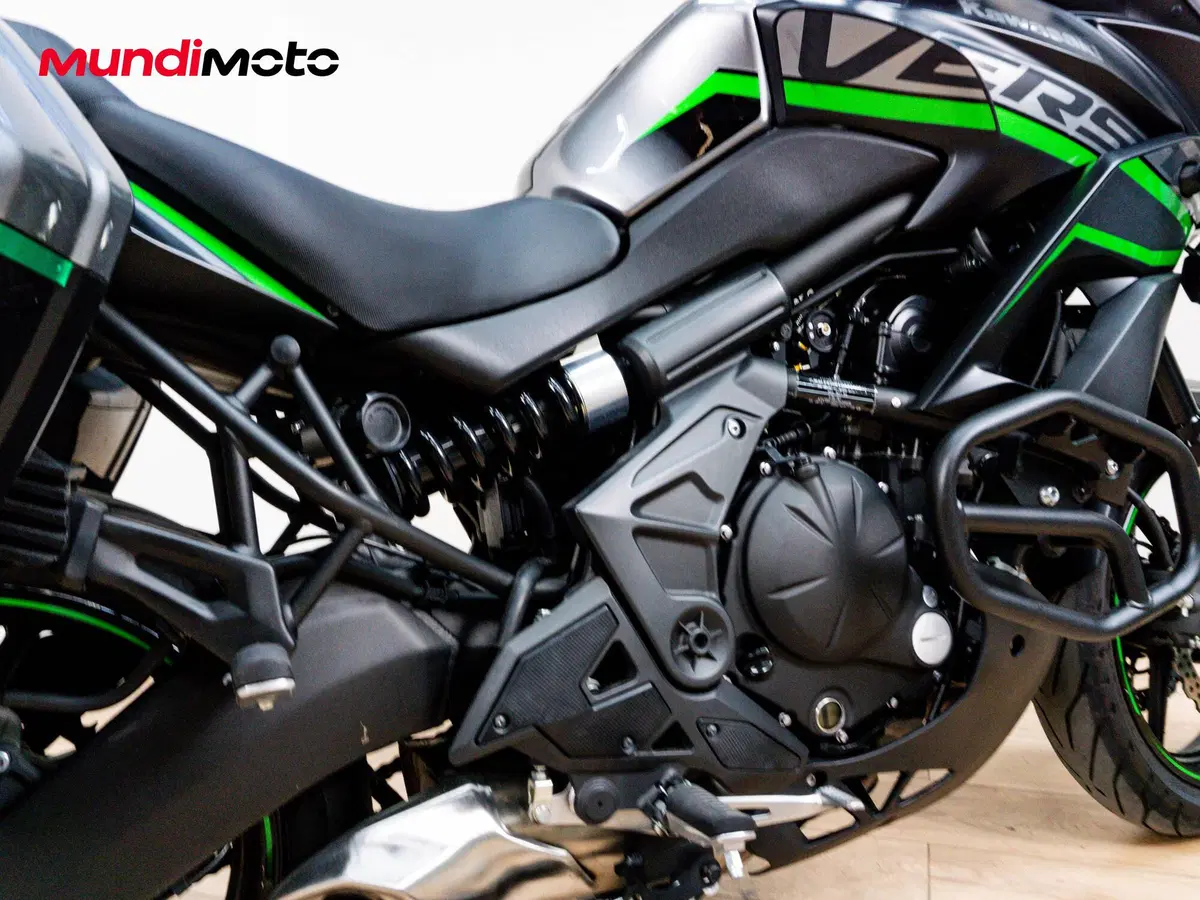 Kawasaki Versys 650 ABS (2010 - 14) (4)