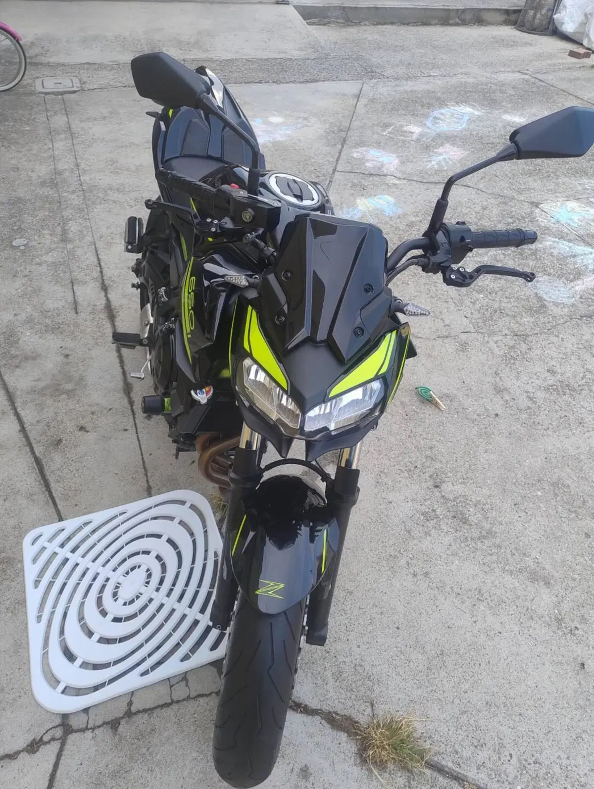 Kawasaki Z 650 (2020) (9)