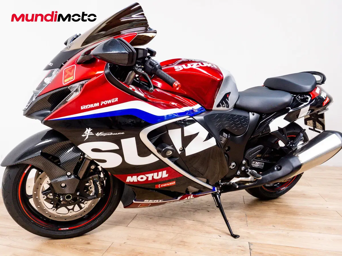 Suzuki GSX 1300 R Hayabusa (2025) (8)