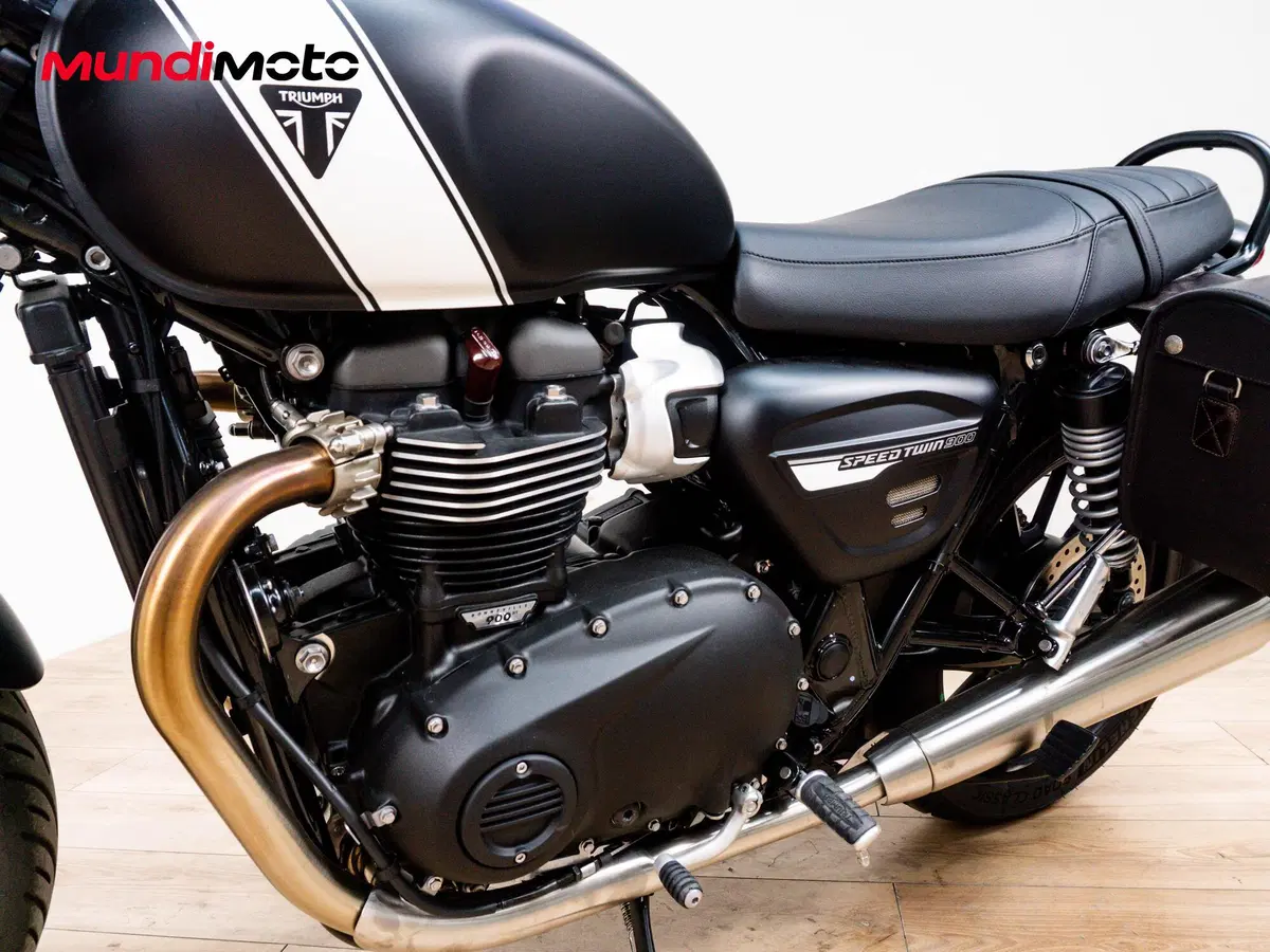 Triumph Speed Twin 900 (2025 - 26) (9)