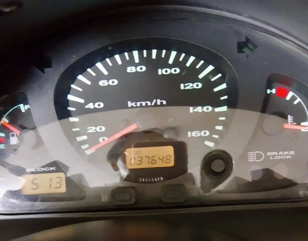 Suzuki Burgman AN 400 (1999 - 00) (6)