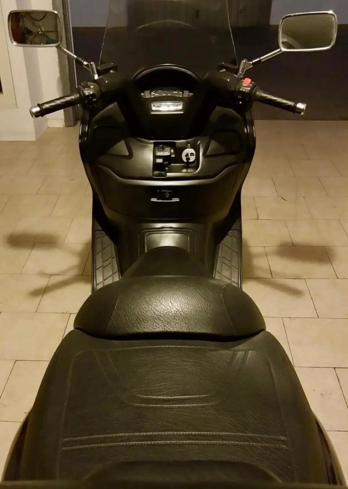 Suzuki Burgman AN 400 (1999 - 00) (7)