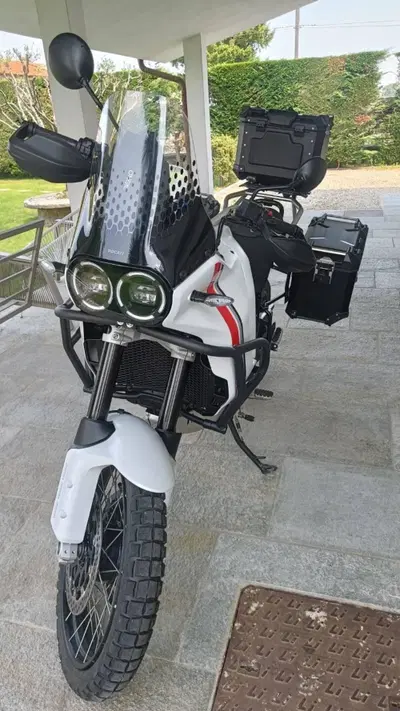 Ducati DesertX (2022 - 25) usata