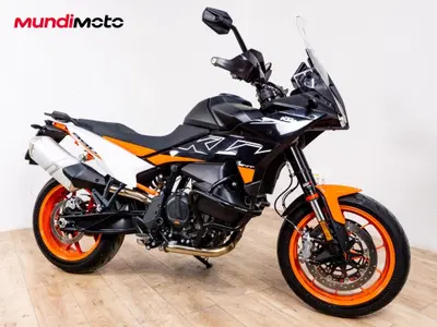 KTM 890 SMT (2026) usata