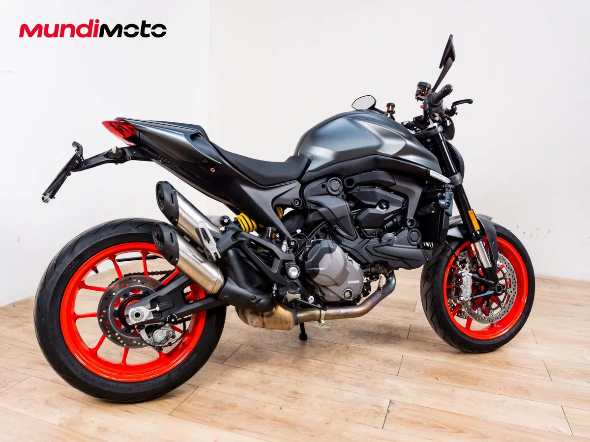 Ducati Monster 937 (2021 - 25) (3)