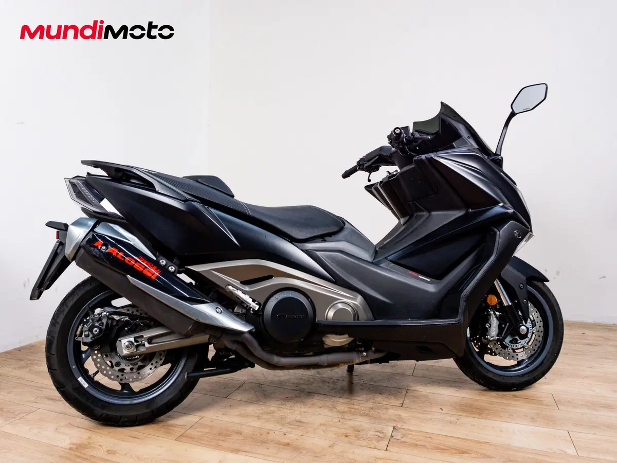 Kymco AK 550 ETS (2021 - 26) (3)