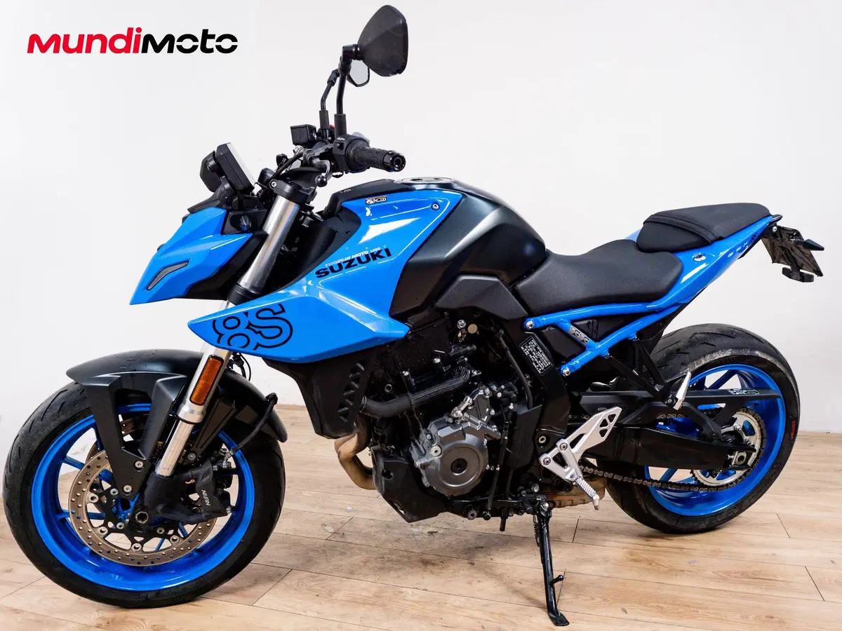 Suzuki GSX-8S (2023 - 24) (8)