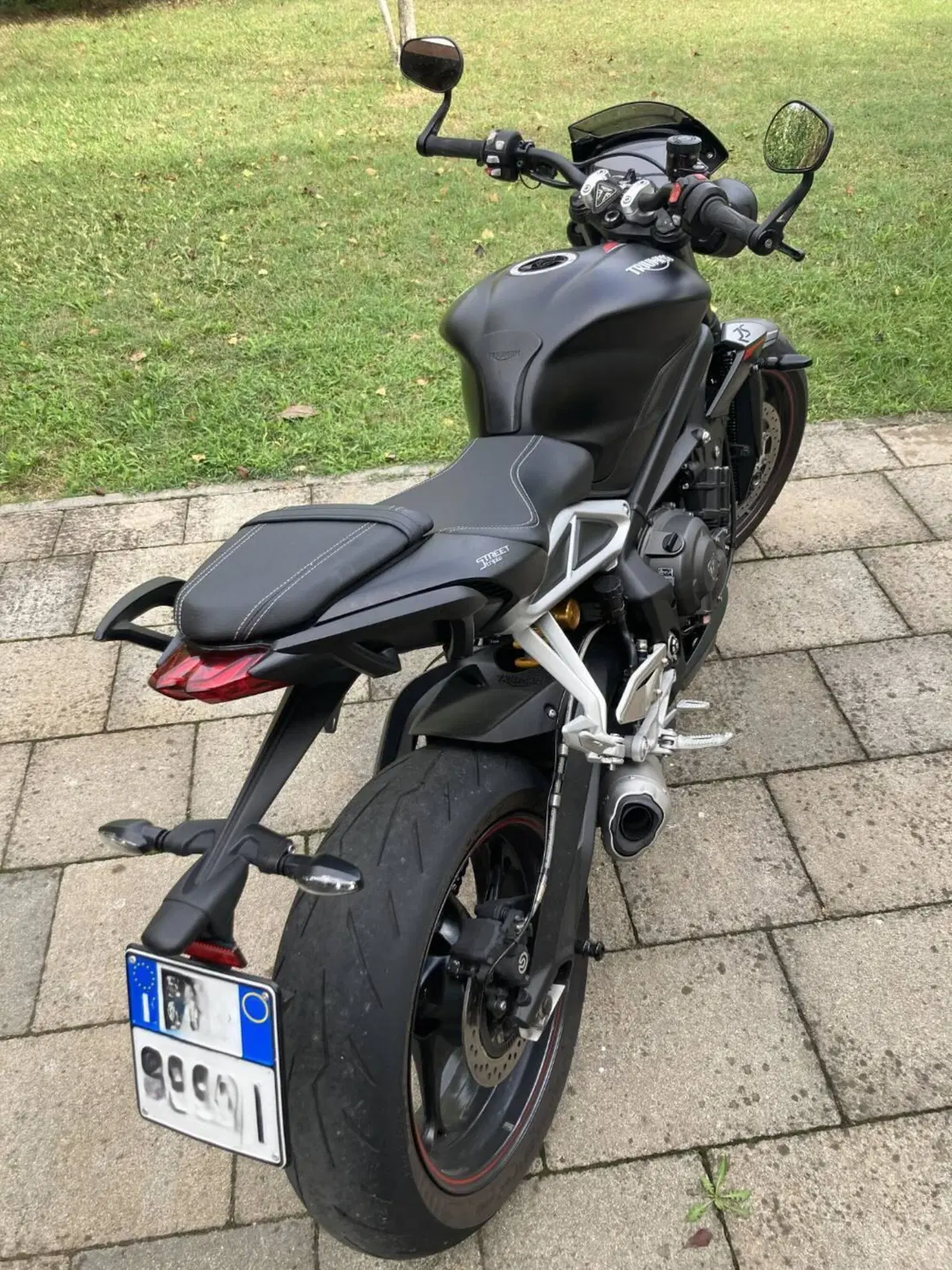 Triumph Street Triple RS (2017 - 19) (5)