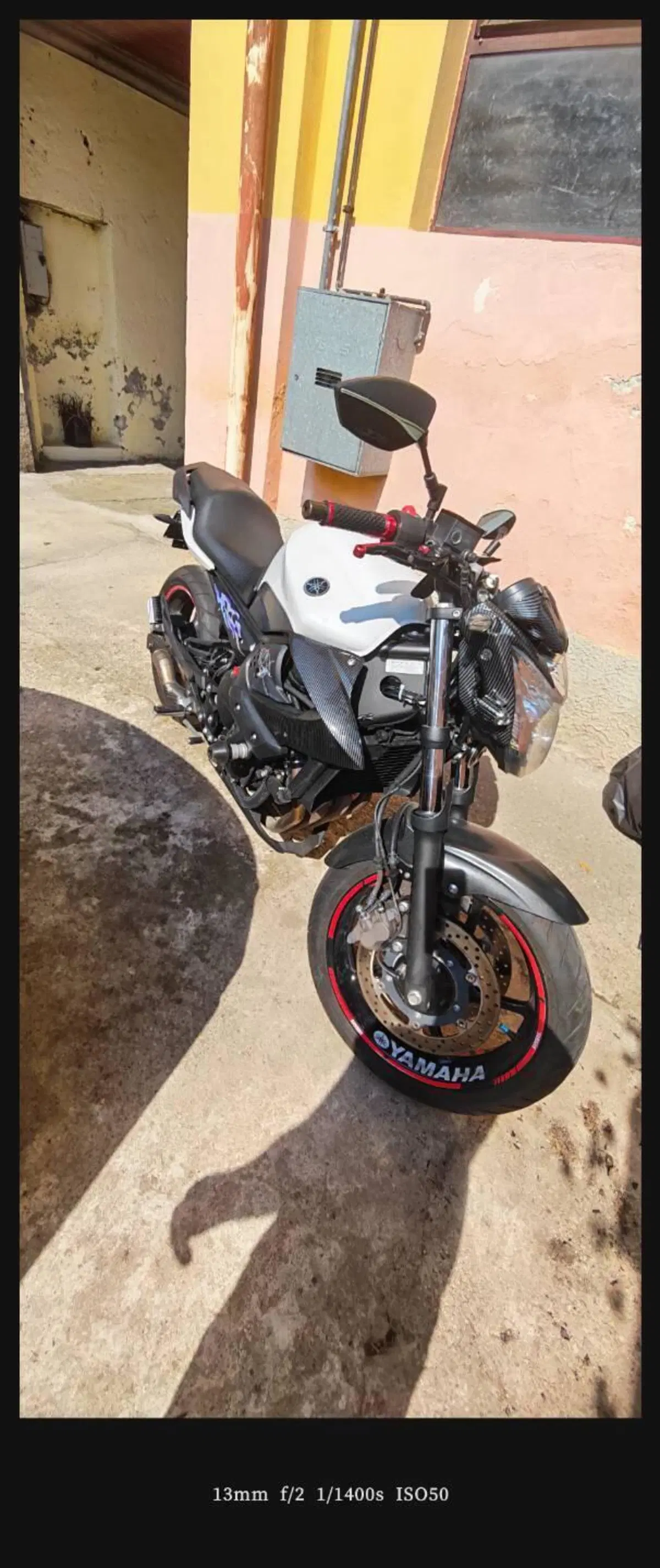 Yamaha XJ6 SP ABS (2013) (4)