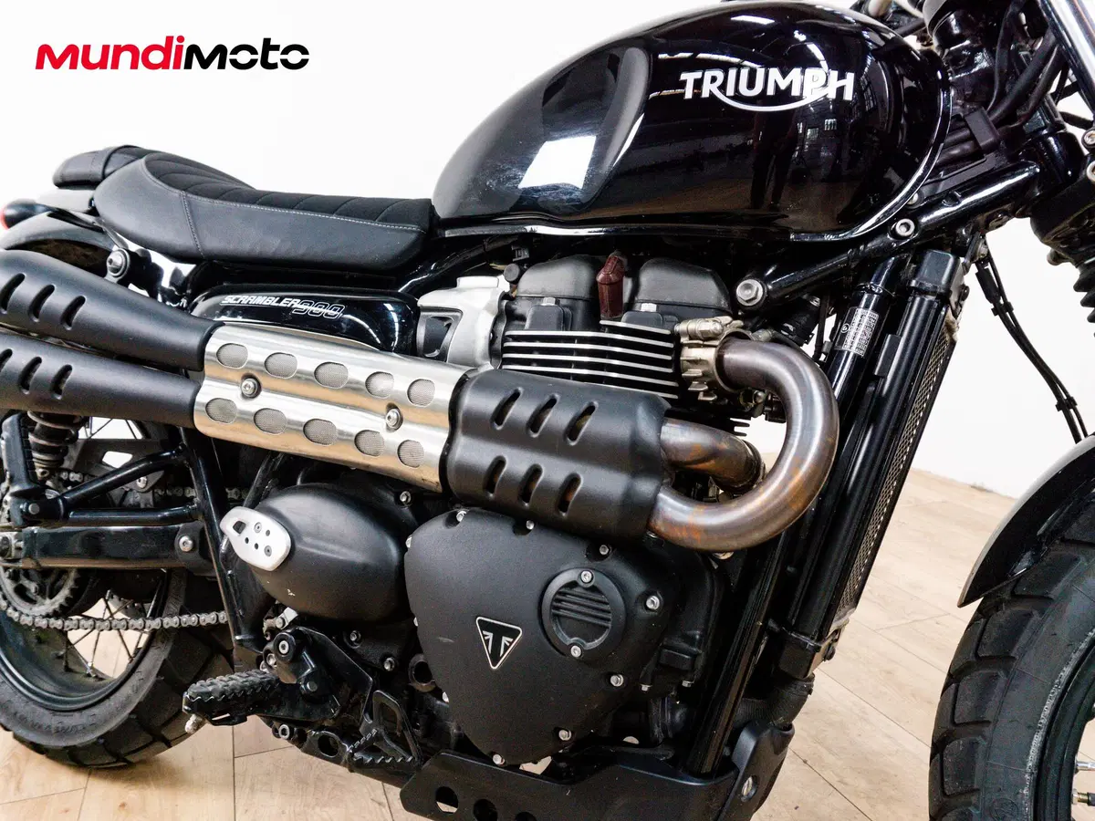 Triumph Scrambler 900 Chrome Edition (2023) (5)