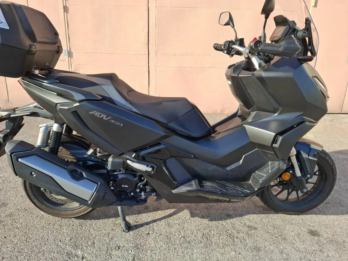 Honda ADV 350 (2022 - 24) (3)