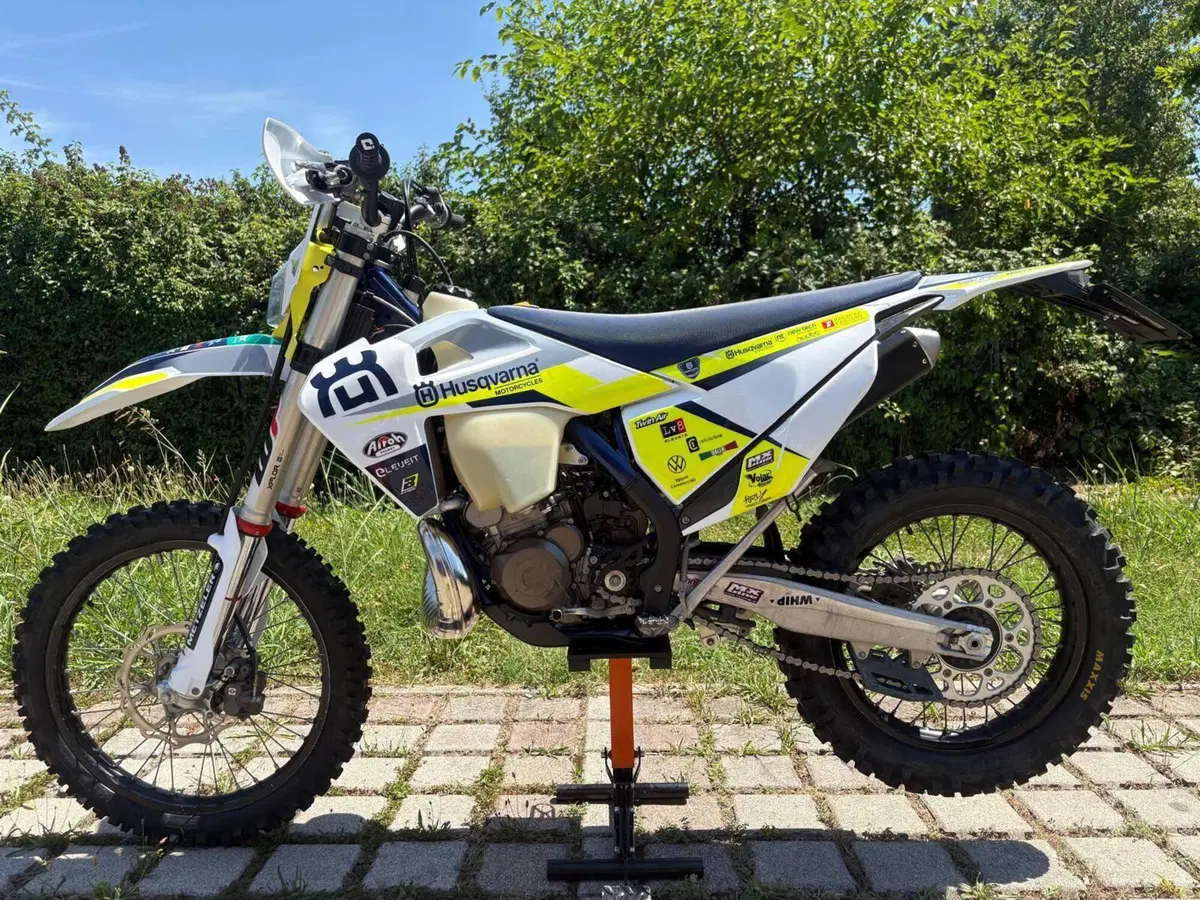Husqvarna TE 300i (2023) (6)