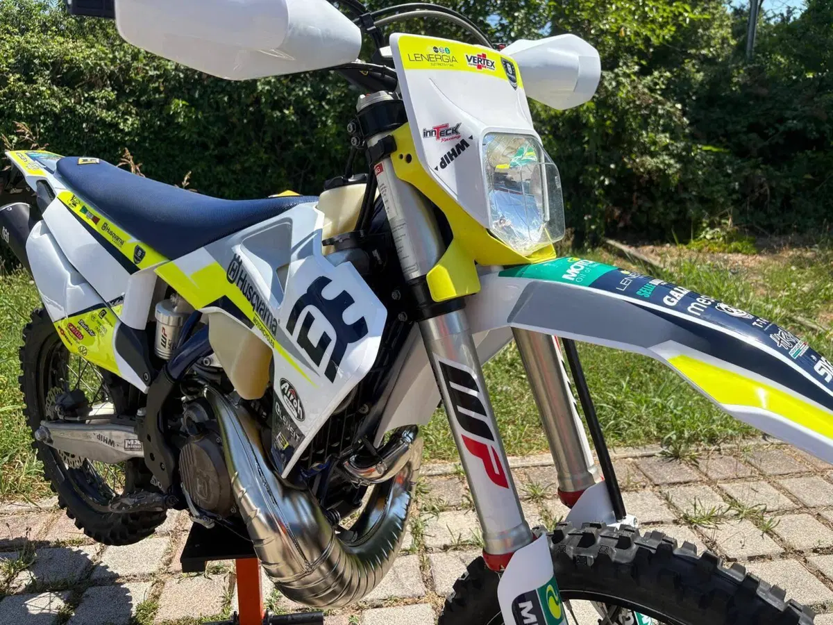 Husqvarna TE 300i (2023) (8)