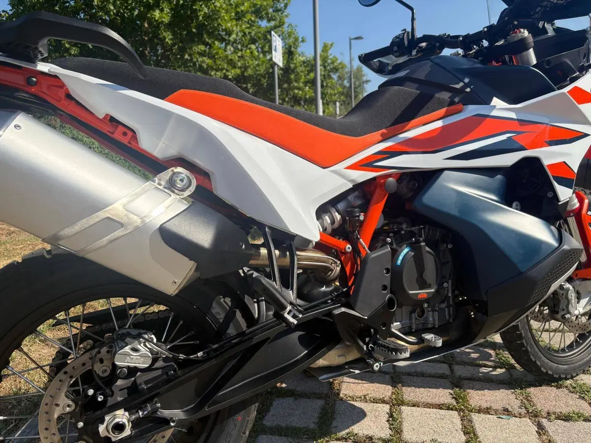 KTM 890 Adventure R (2023 - 24) (6)