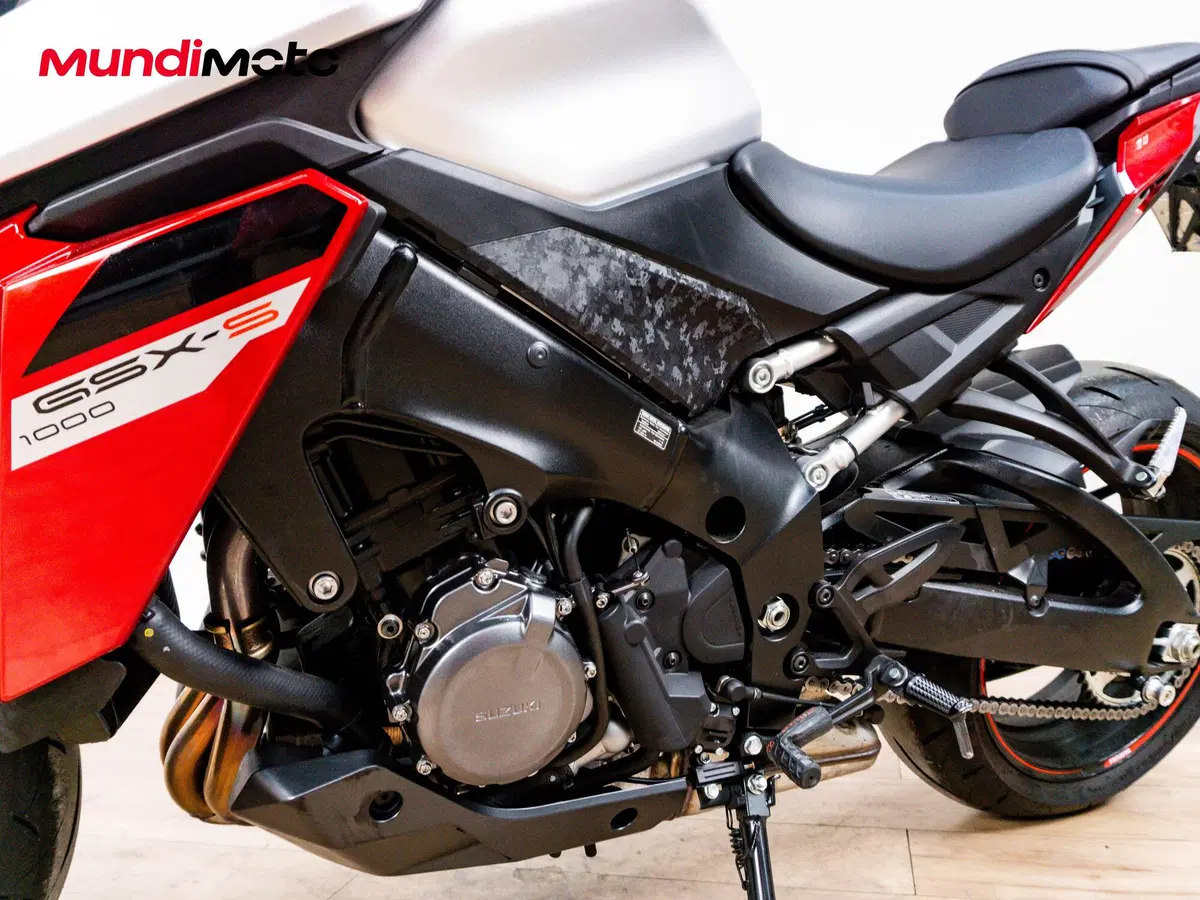 Suzuki GSX S 1000 F ABS (2014 -17) (9)