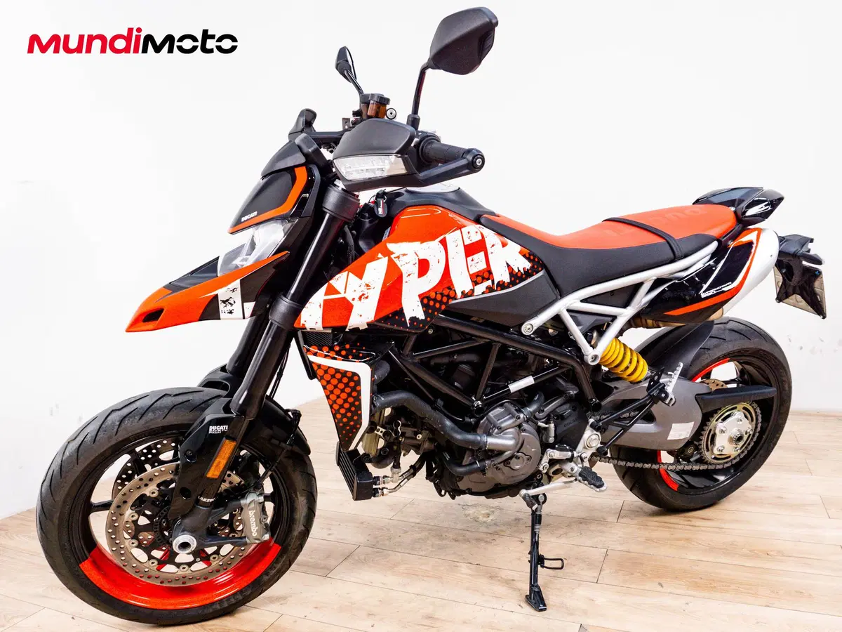 Ducati Hypermotard 950 RVE (2020) (8)