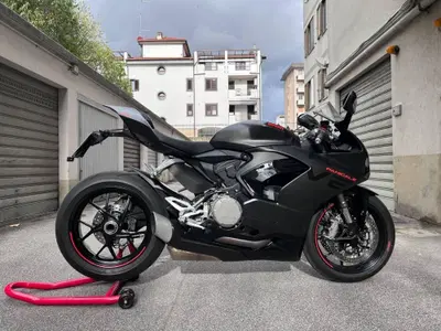 Ducati Panigale V2 (2021 - 24) usata