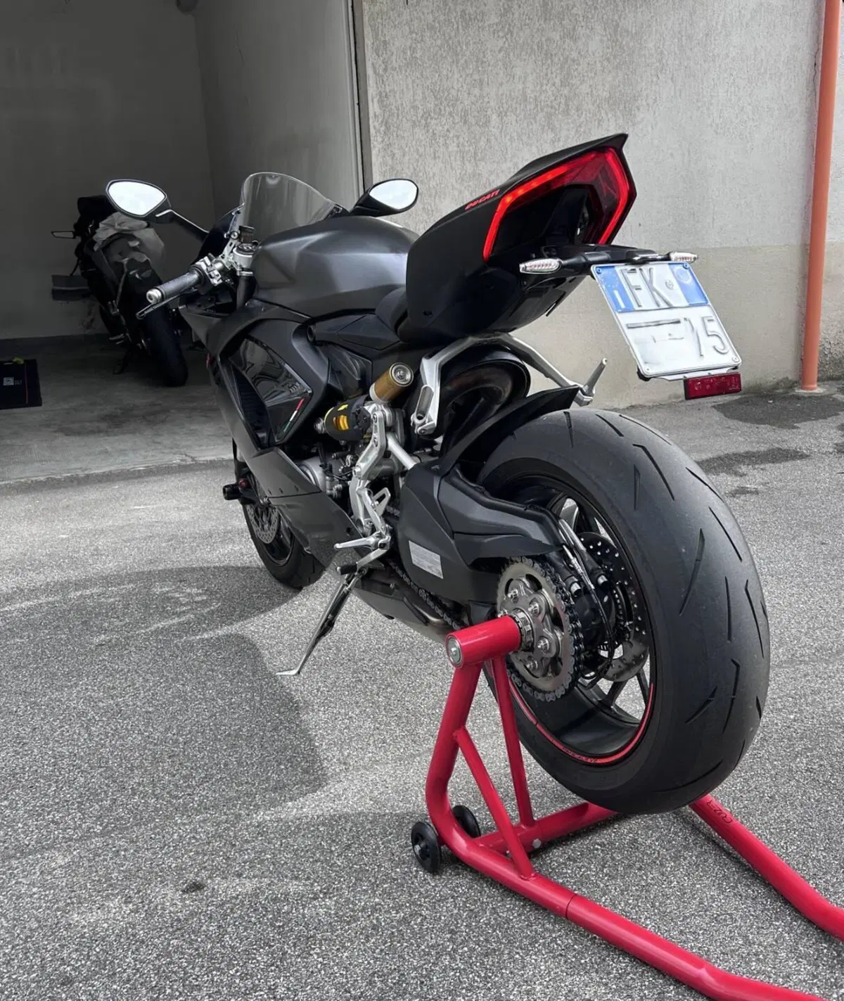 Ducati Panigale V2 (2021 - 24) (3)