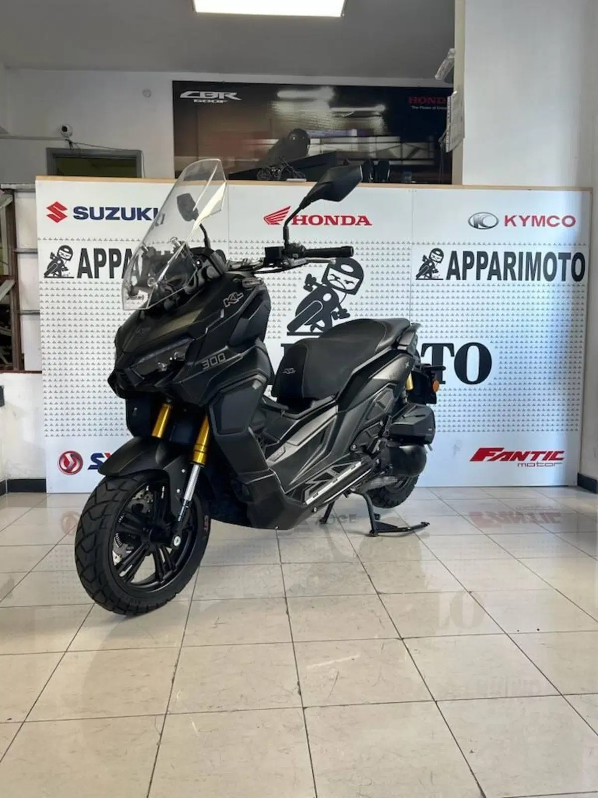Kl Brera X 300 (2022 - 24) (3)