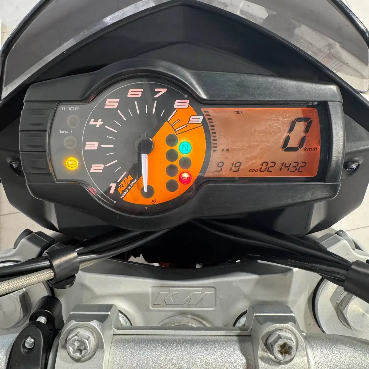 KTM 690 Duke (2012 - 16) (4)