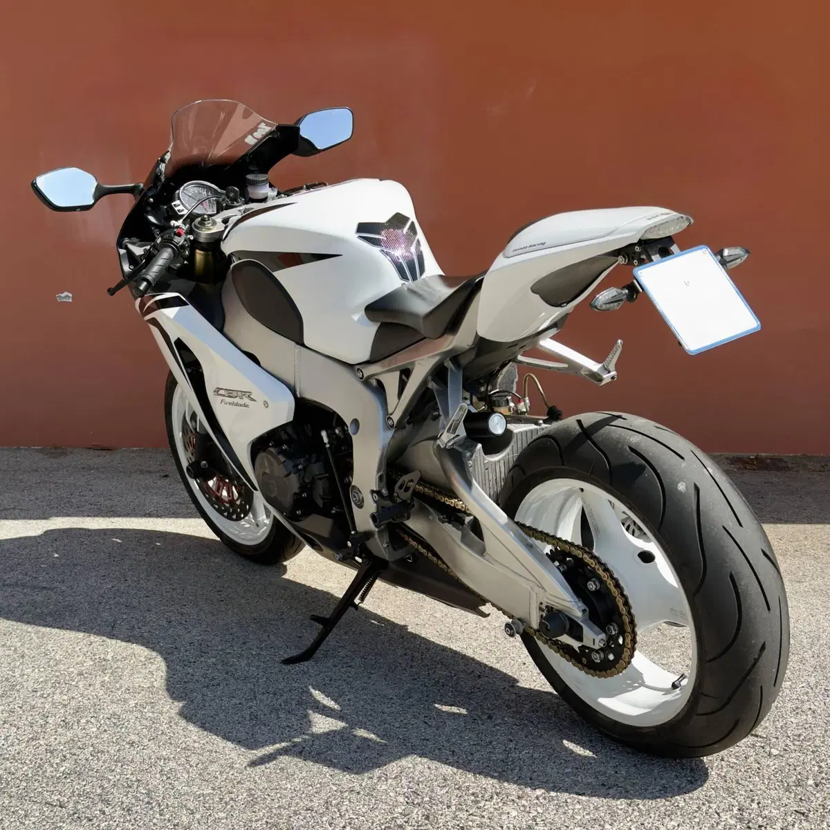 Honda CBR 1000 RR Fireblade (2008 - 11) (7)