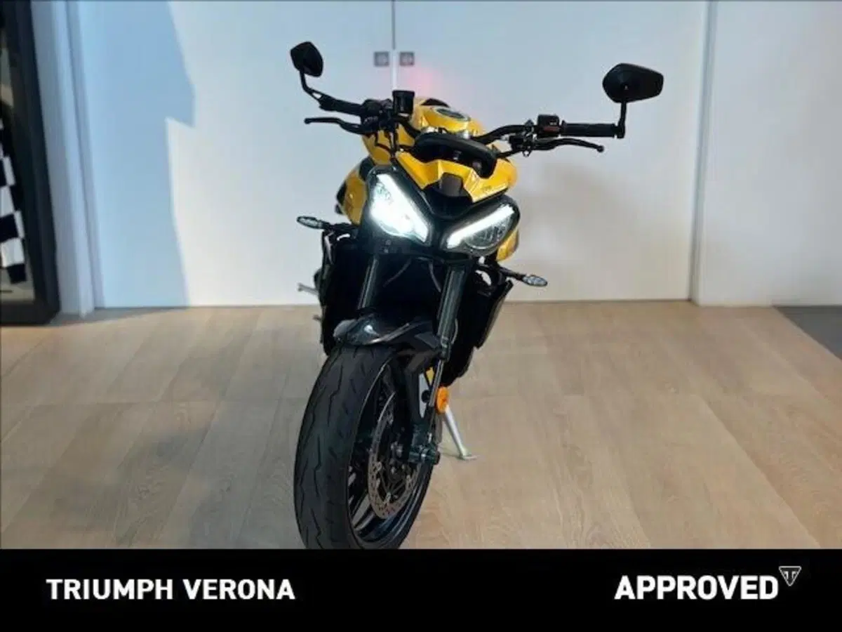 Triumph Street Triple 765 RS (2023 - 26) (7)