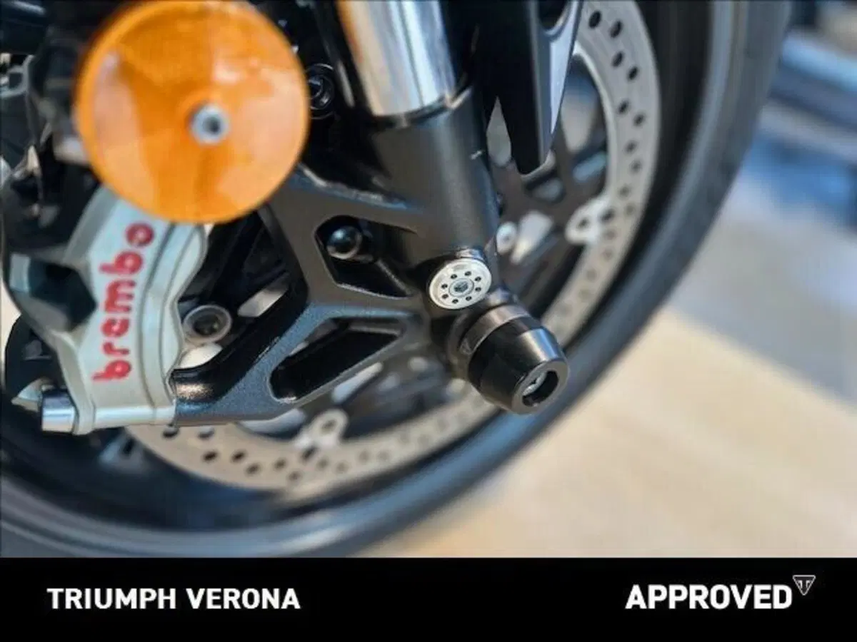 Triumph Street Triple 765 RS (2023 - 26) (10)