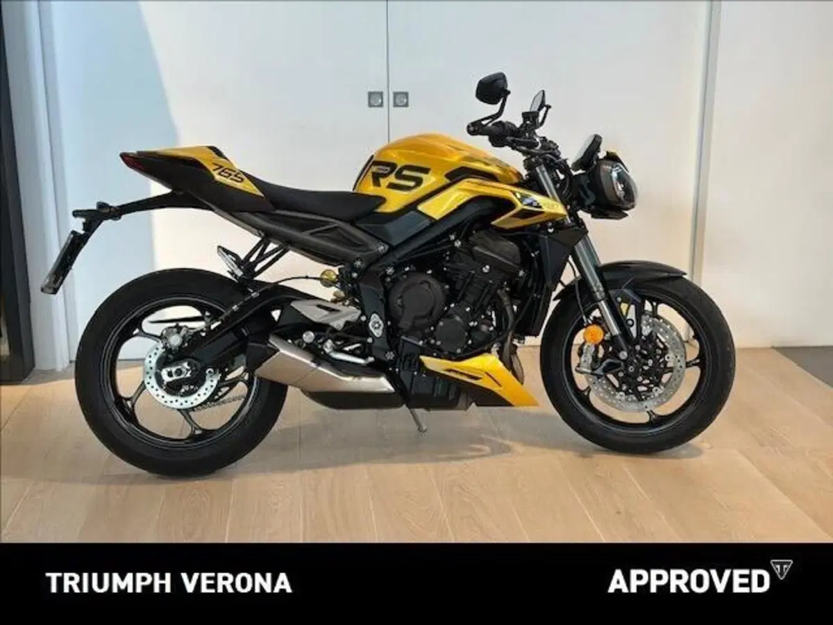 Triumph Street Triple 765 RS (2023 - 26) (2)